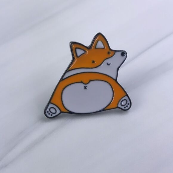Naughty Corgi Enamel Pin/ Brooch - Picture 1 of 4